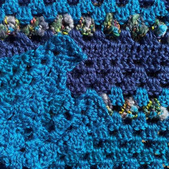 Handmade crocheted shawl shrug sweater. #4 - Picture 3 of 5